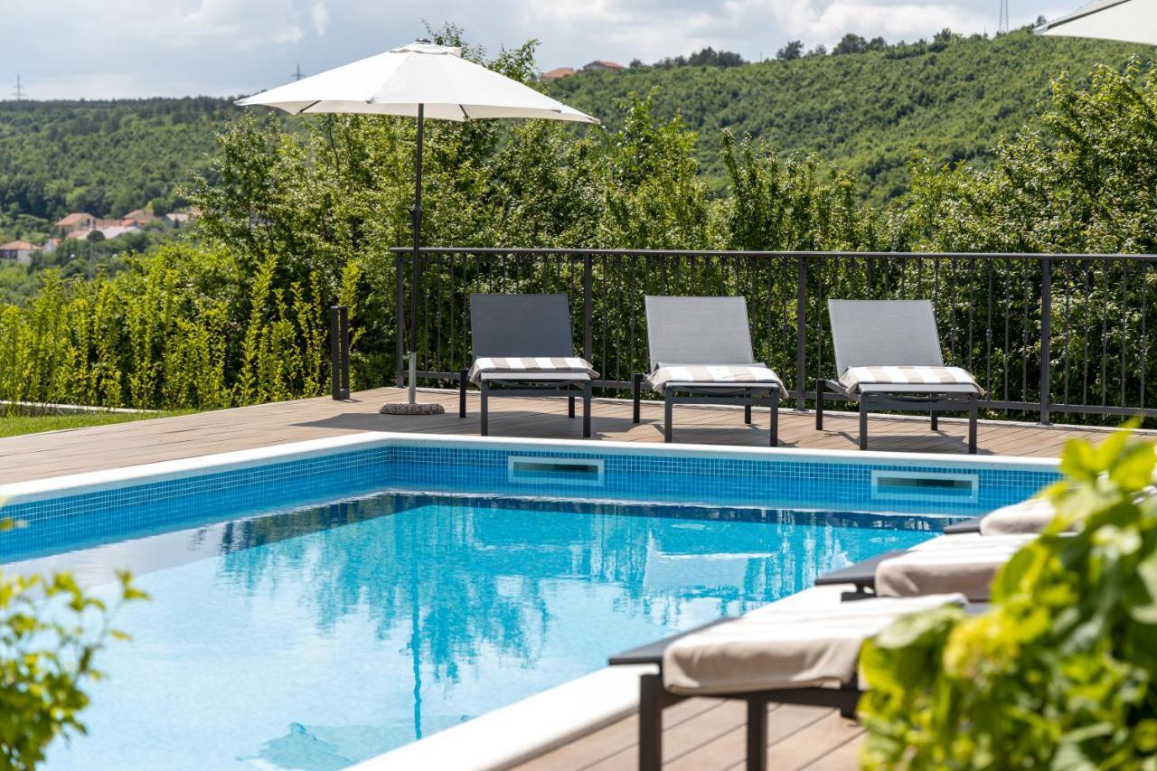 3 Luxury Bedroom Apartment Emma Sinj Zewnętrze zdjęcie